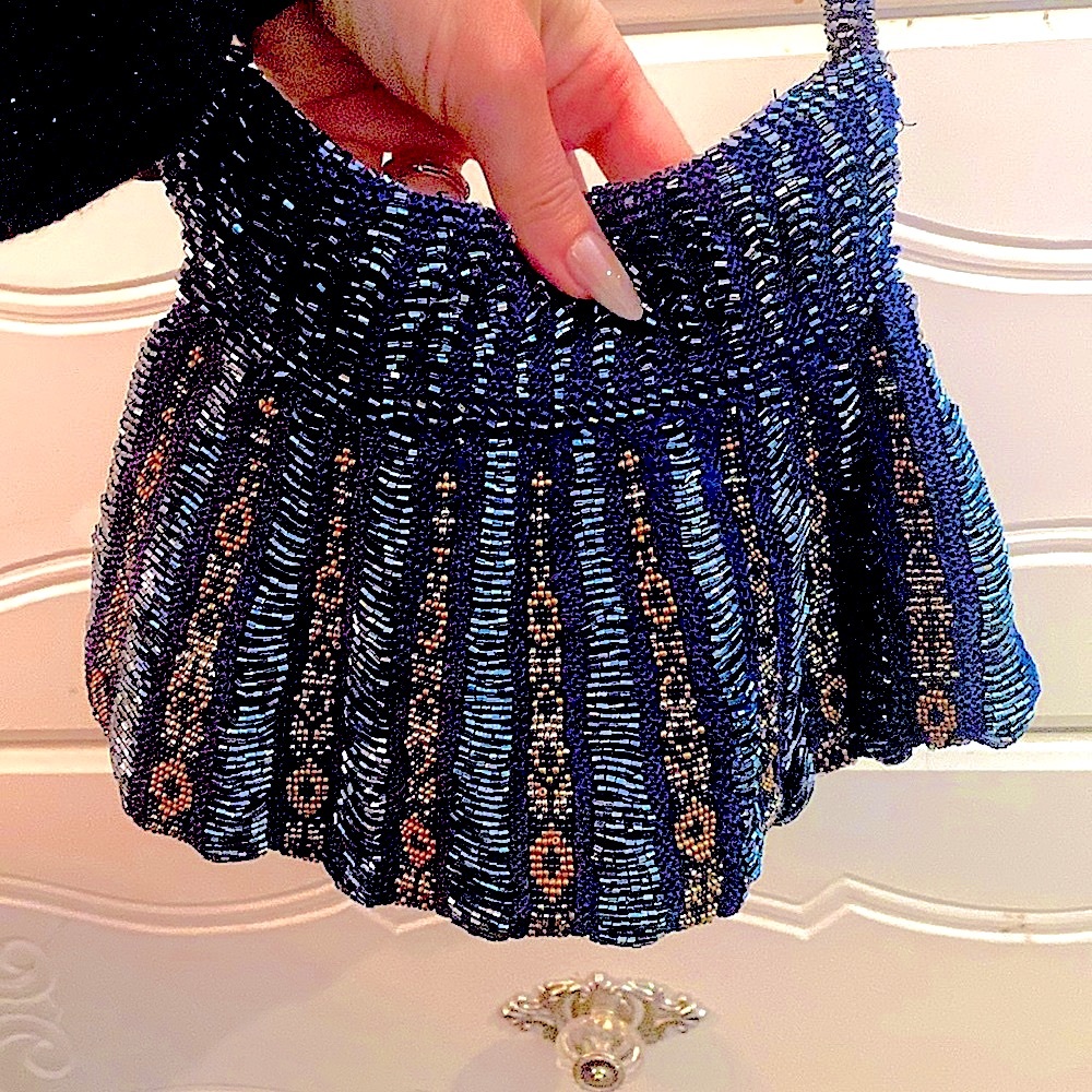 Mary Frances Vintage Hand Embellished Beaded Evening Bag - Picture 12 of 13